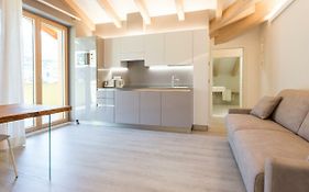 La Giostra Home Apartments